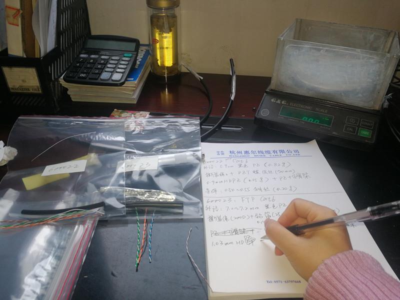 Đo mẫu cáp mạng